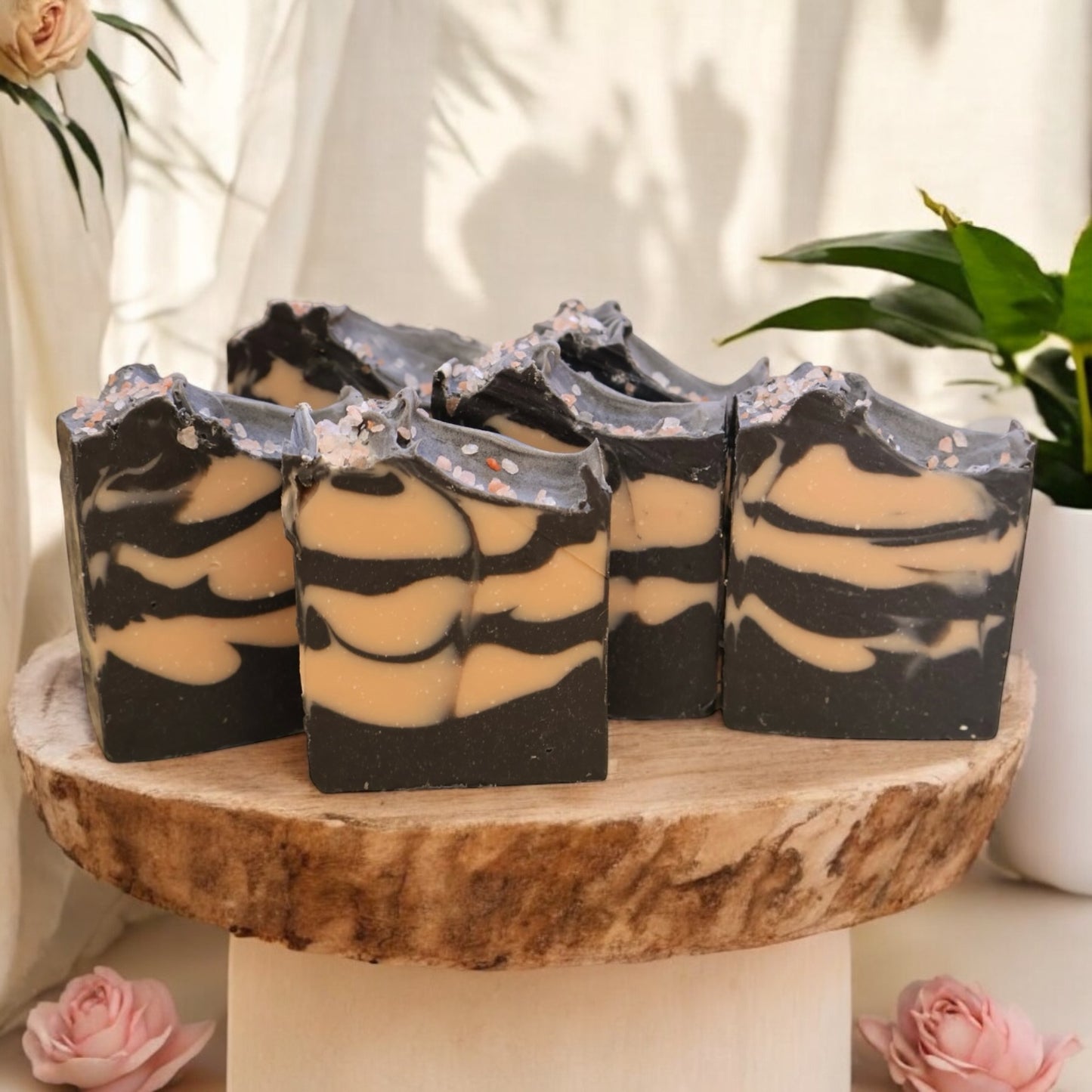 Bohemian Rose Bar -